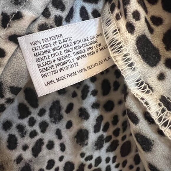 A New Day Leopard Print Blouse, Size M, Like New - Picture 7 of 9
